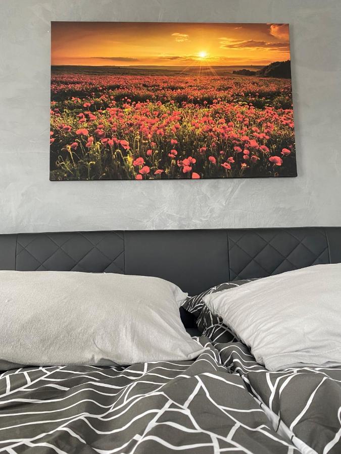 Ferienwohnung Ankerplatz Эмден Экстерьер фото