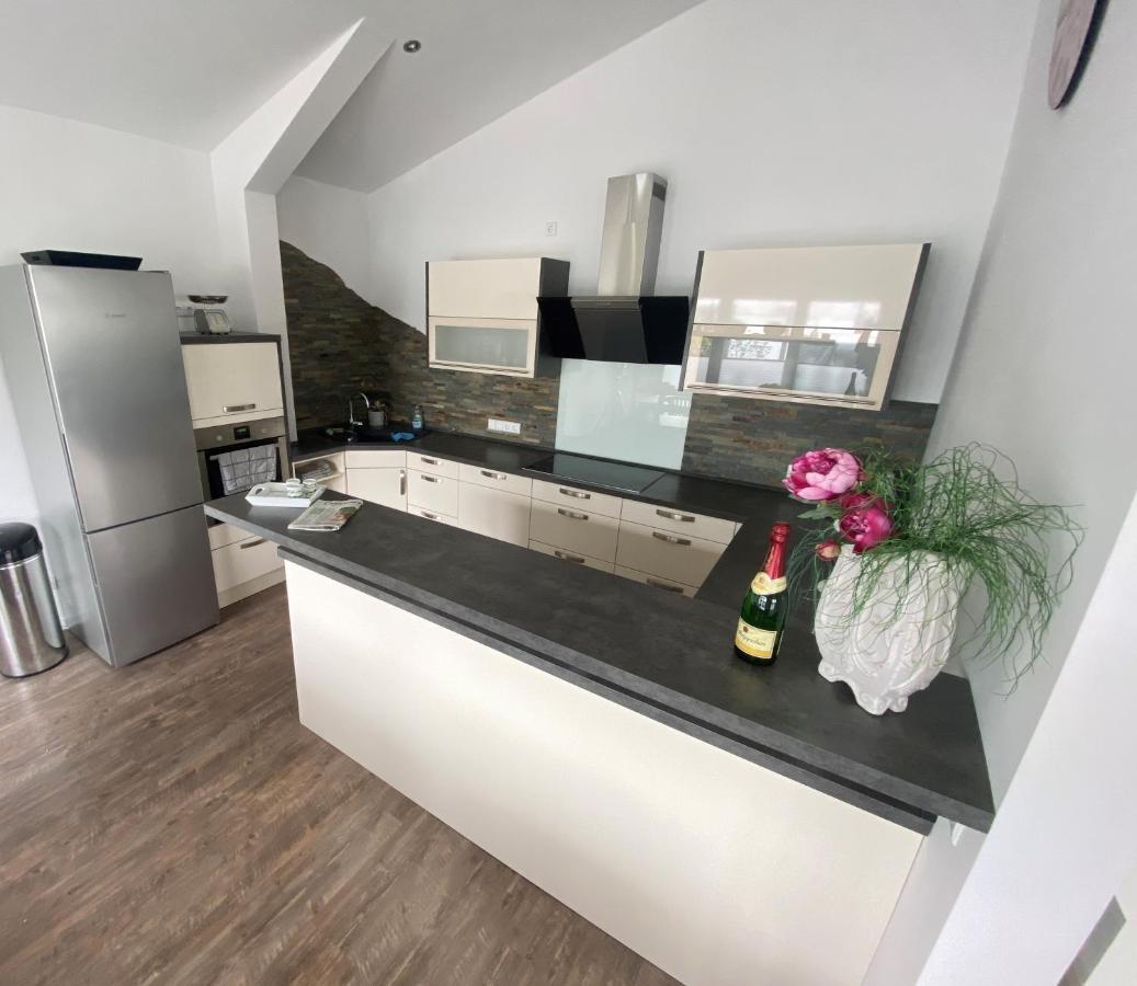 Ferienwohnung Ankerplatz Эмден Экстерьер фото
